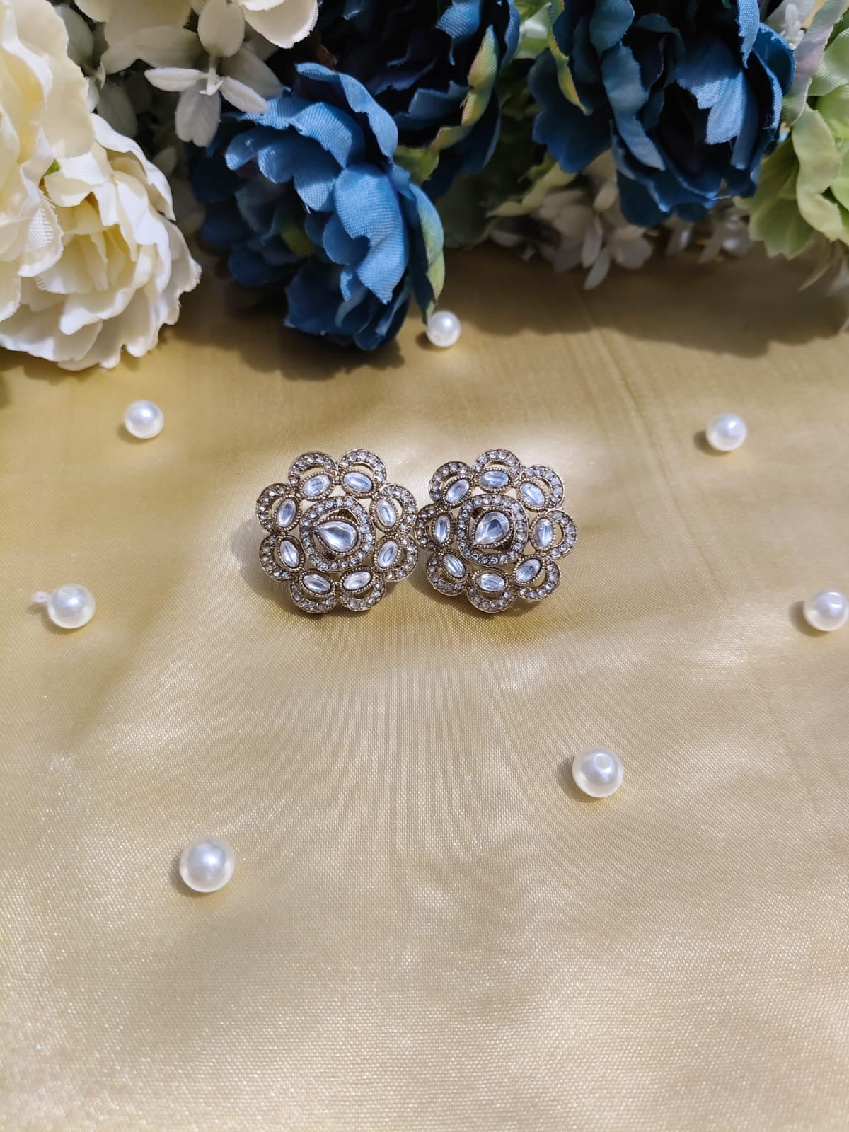 Noor Floral Crystal Stud Earrings
