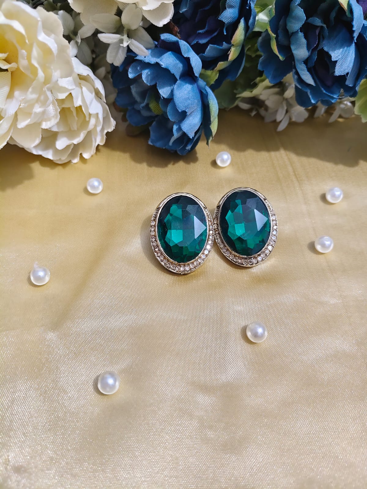 Emerald Aura Oval Crystal Studs